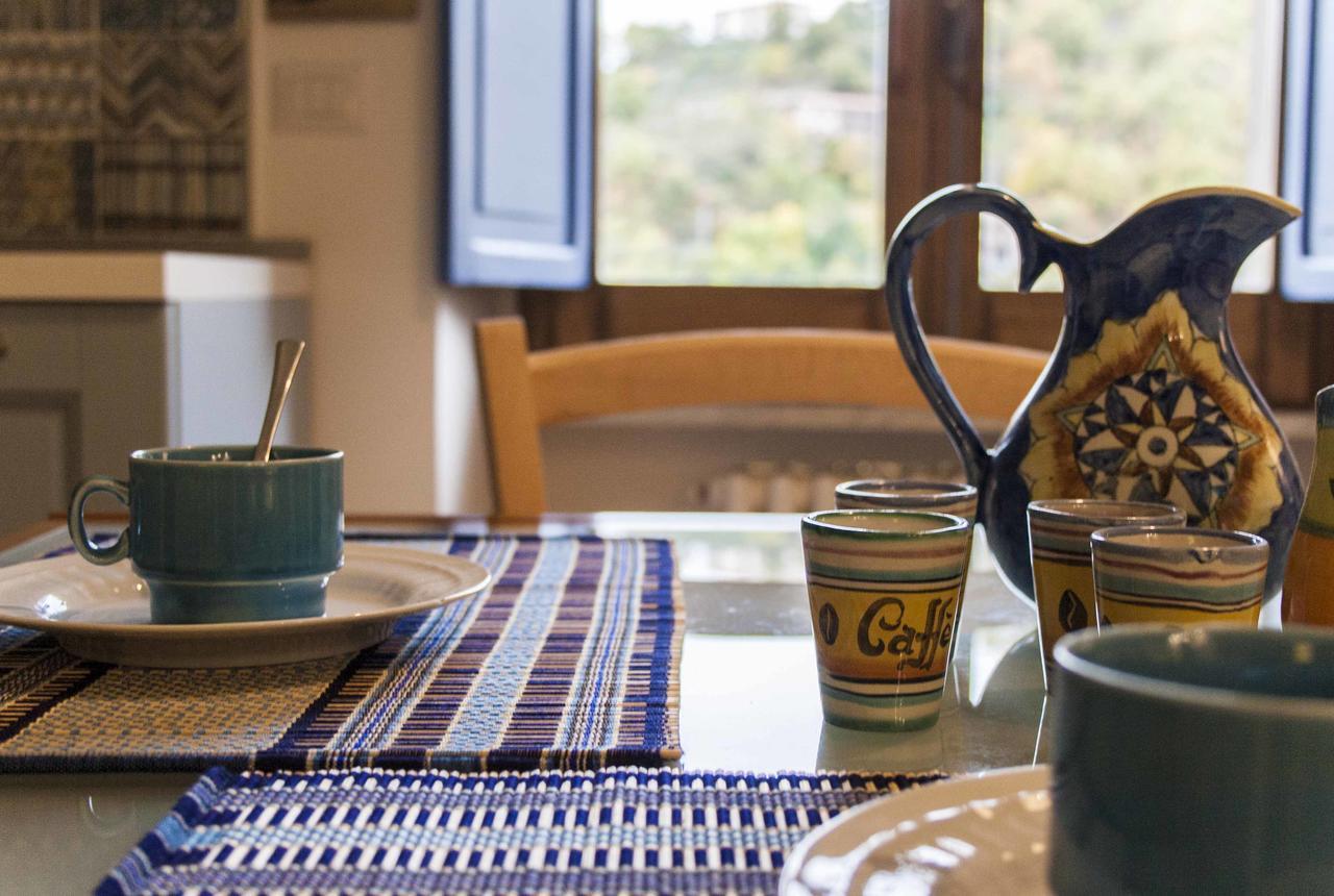 Casa Dell'Avventura Leilighet Castelmezzano Eksteriør bilde